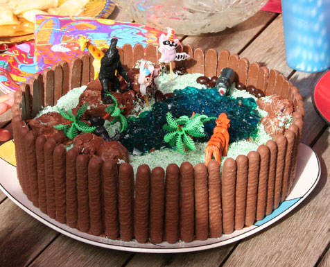 zoo birthday cake